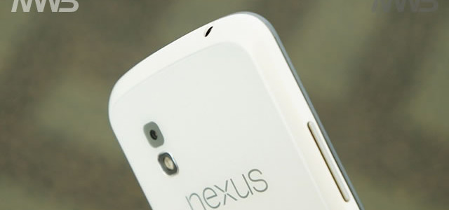 nexus 4 bianco da LG le prime immagini e video
