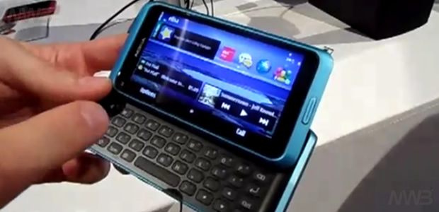 Nokia E7