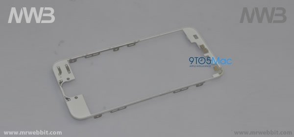 parte in alluminio che tiene il display del nuovo iphone 5